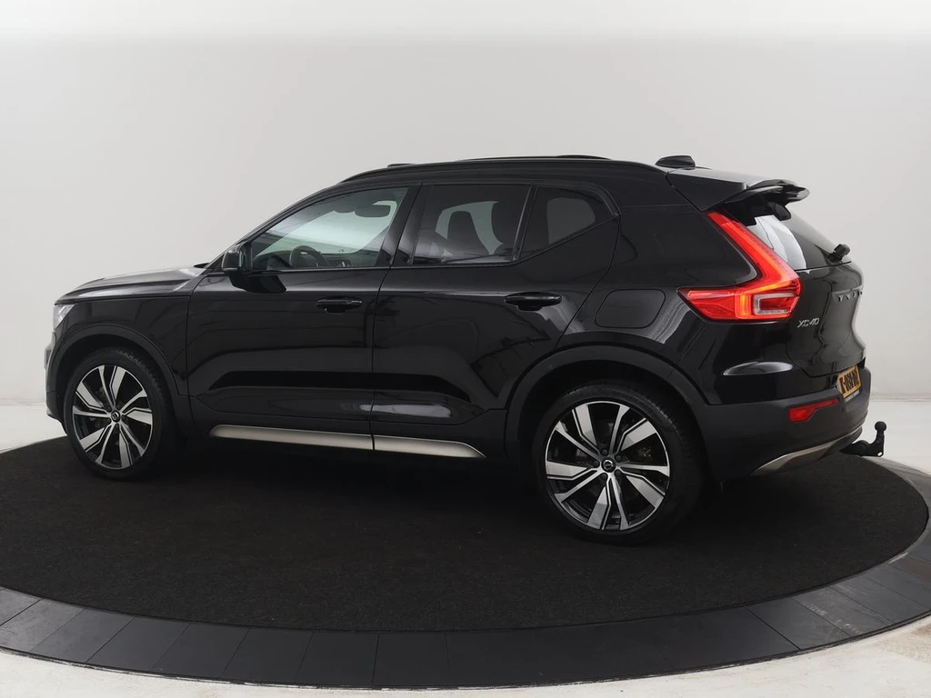 Volvo XC40 – foto 2