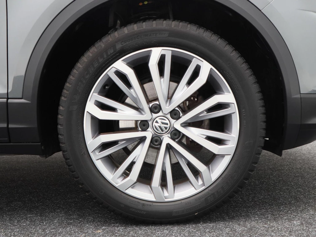Volkswagen T-Roc – foto 12