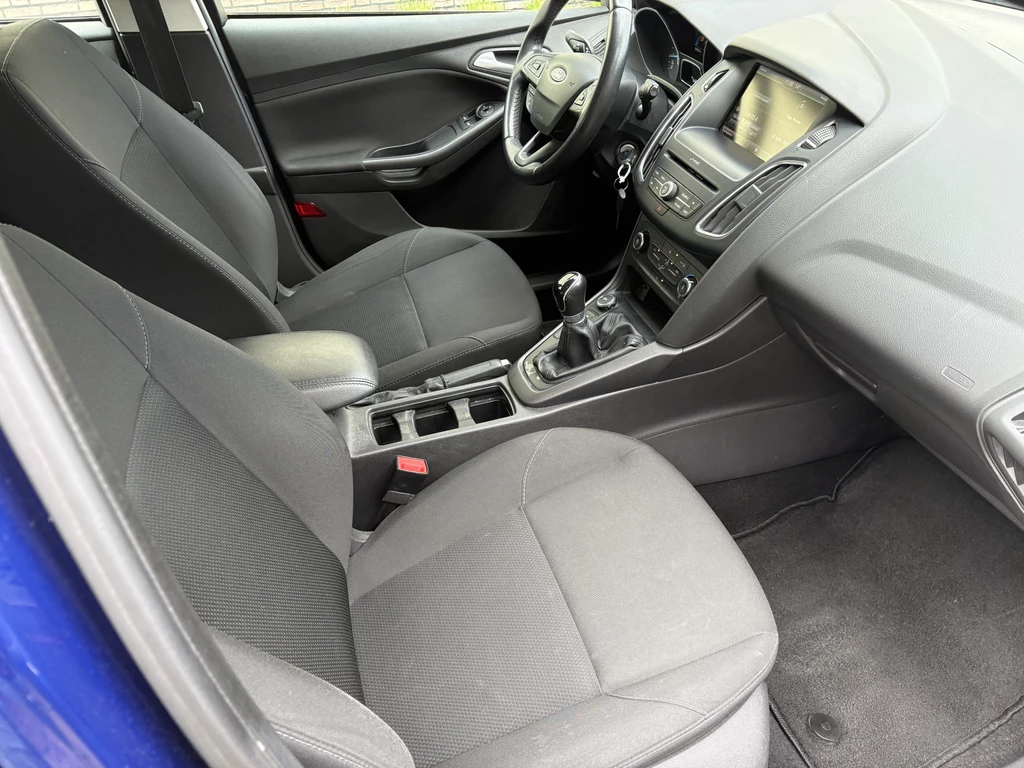 Ford Focus – foto 15