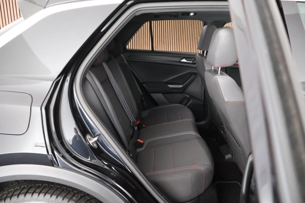 Volkswagen T-Roc – foto 12