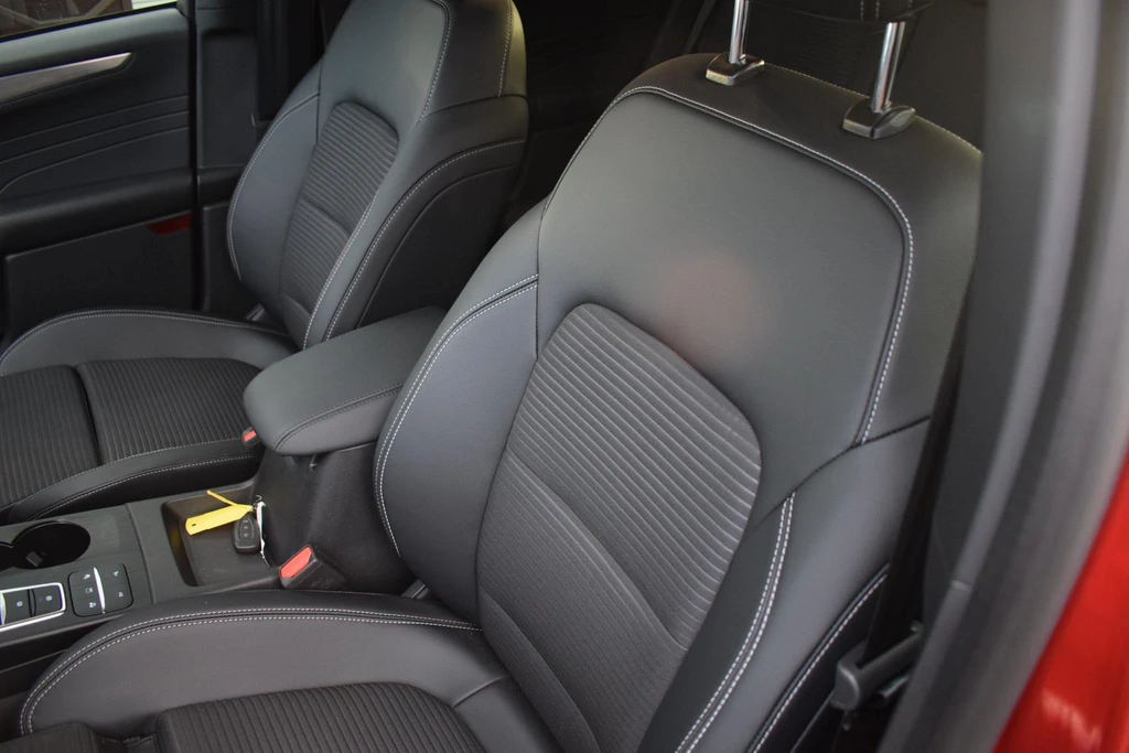 Ford Kuga – foto 10