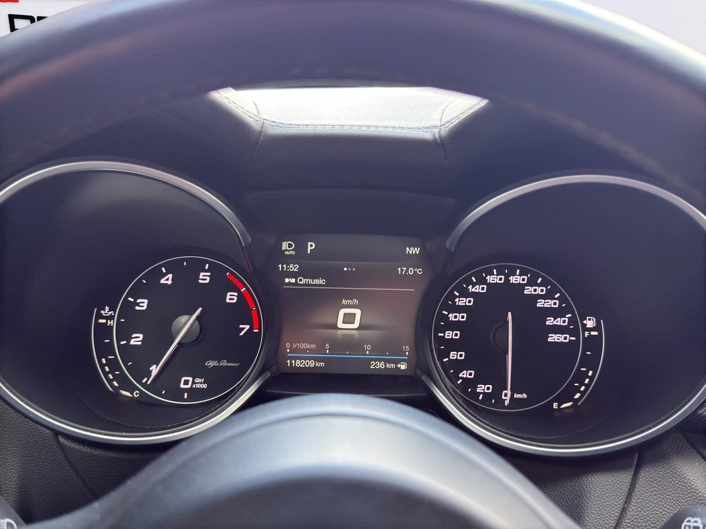 Alfa Romeo Stelvio – foto 18