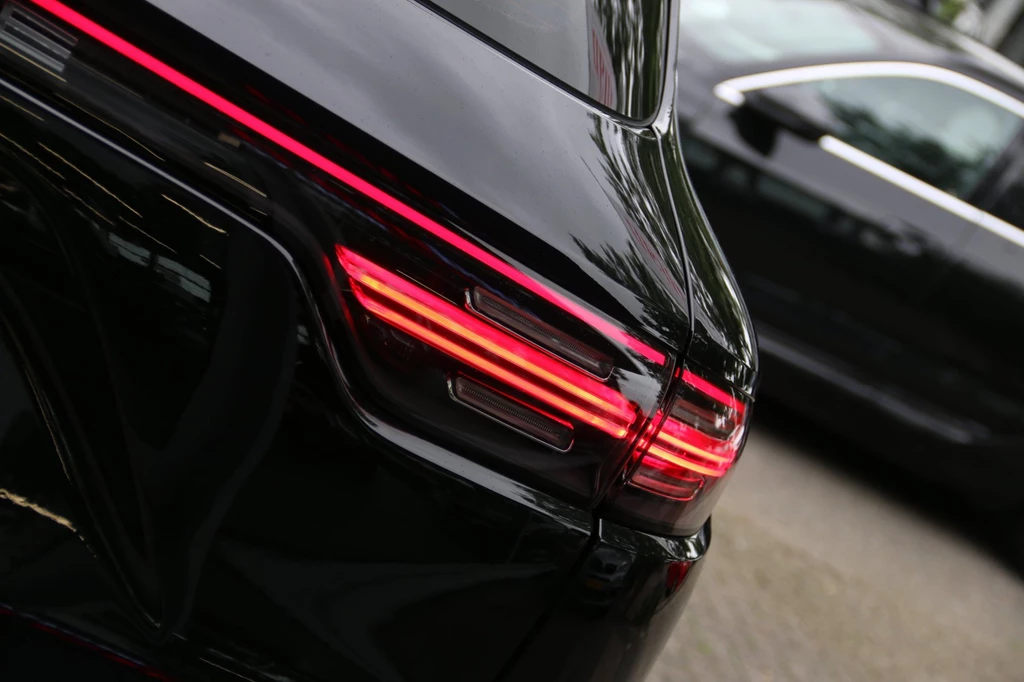Porsche Cayenne – foto 7