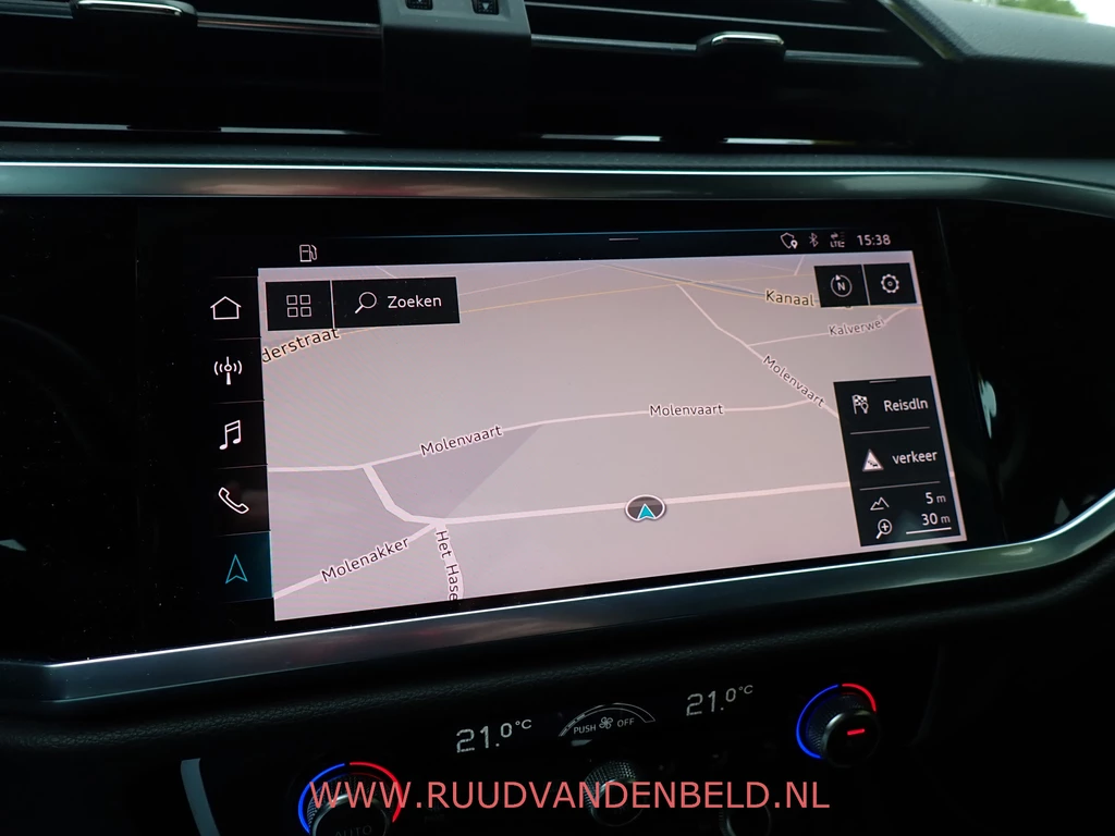 Audi Q3 – foto 17