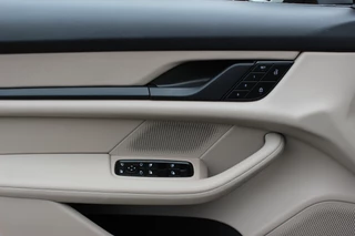 Porsche Taycan – thumbnail 38