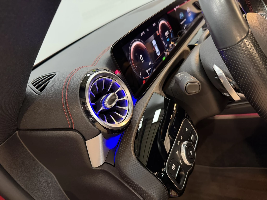 Mercedes-Benz CLA – foto 19
