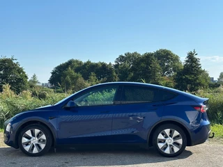 Tesla Model Y – thumbnail 4