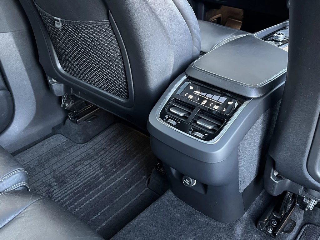 Volvo XC90 – foto 28