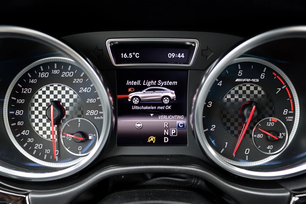 Mercedes-Benz GLE – foto 38