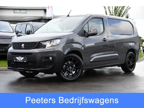 Peugeot Partner 1.5 BlueHDI L2 PB Edition Camera, Cruise, Carplay, Trekhaak, Sensoren, 130pk, Automaat, Multimedia, Uniek!