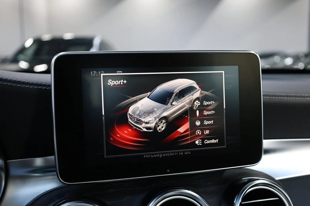 Mercedes-Benz GLC – foto 15