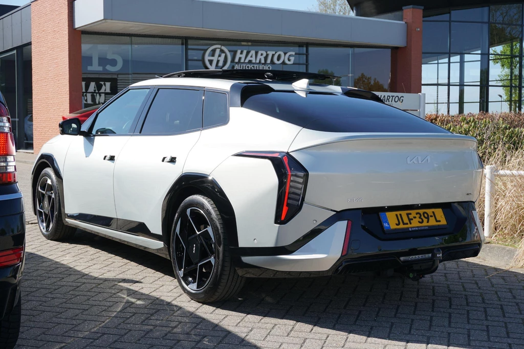 Kia EV4 – foto 3