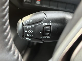 Peugeot 208 – thumbnail 35