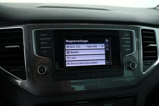 Volkswagen Golf Sportsvan – thumbnail 23