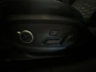 Audi RS4 – thumbnail 12