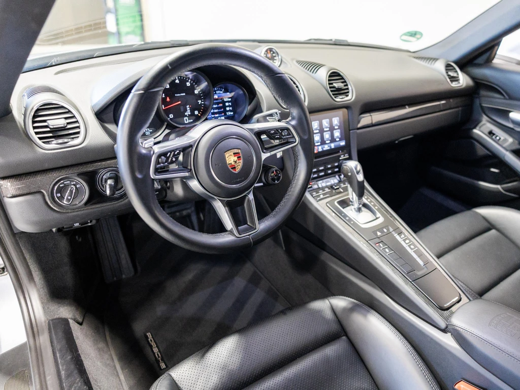 Porsche 718 – foto 19