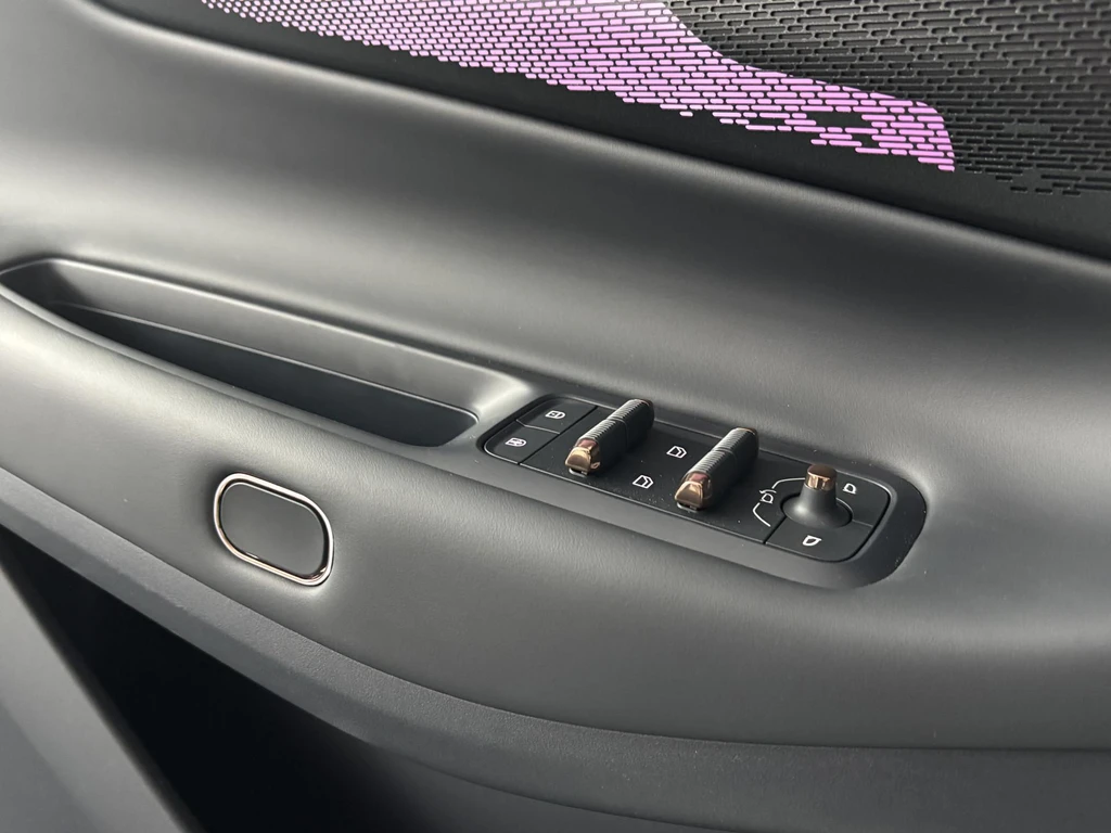 Lynk & Co 08 – foto 17
