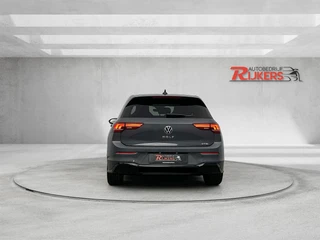 Volkswagen Golf – thumbnail 4