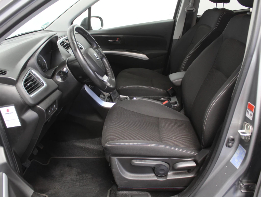 Suzuki S-Cross – foto 36