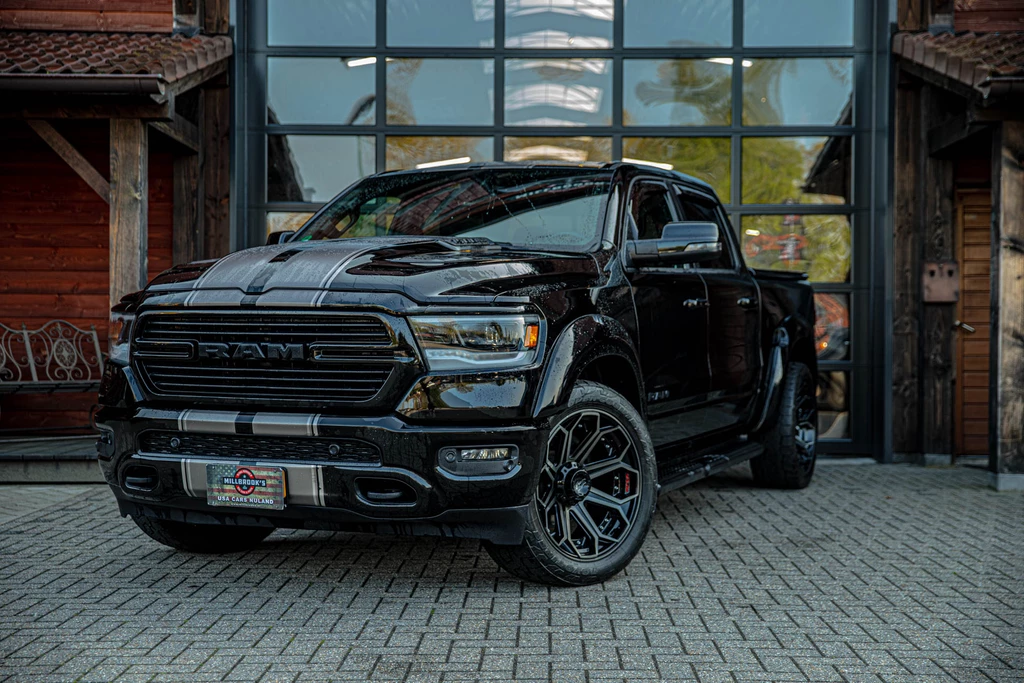 Dodge Ram 1500 – foto 1