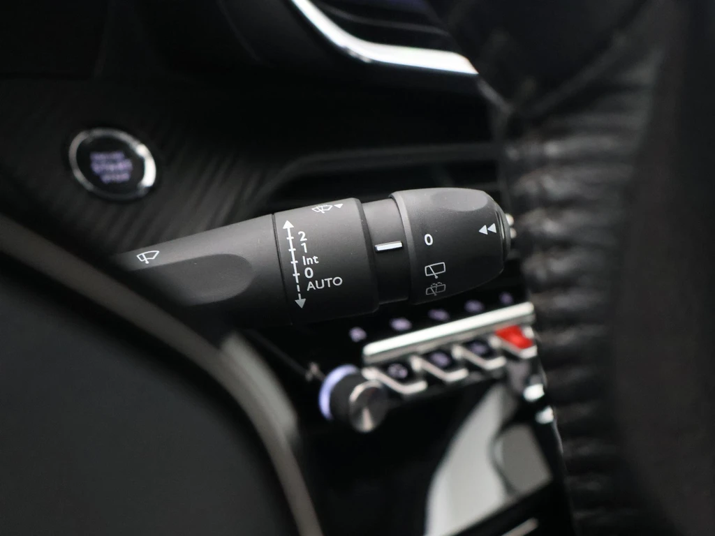 Peugeot e-2008 – foto 27