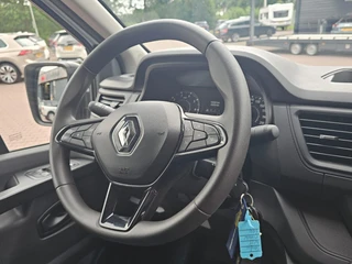 Renault Trafic – thumbnail 24