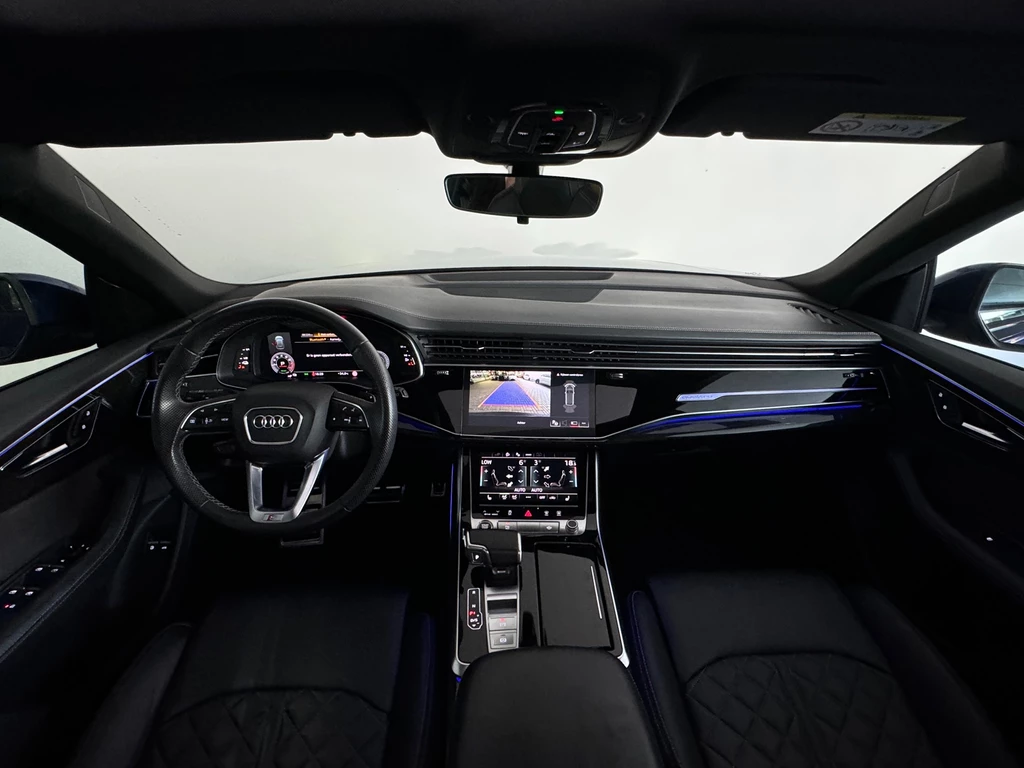 Audi Q8 – foto 11