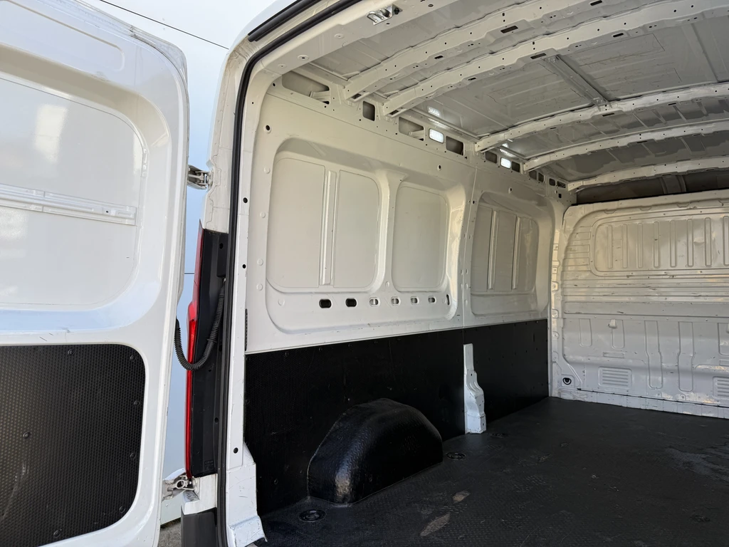 Maxus Deliver9 – foto 13