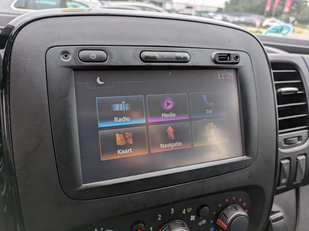Opel Vivaro – foto 23
