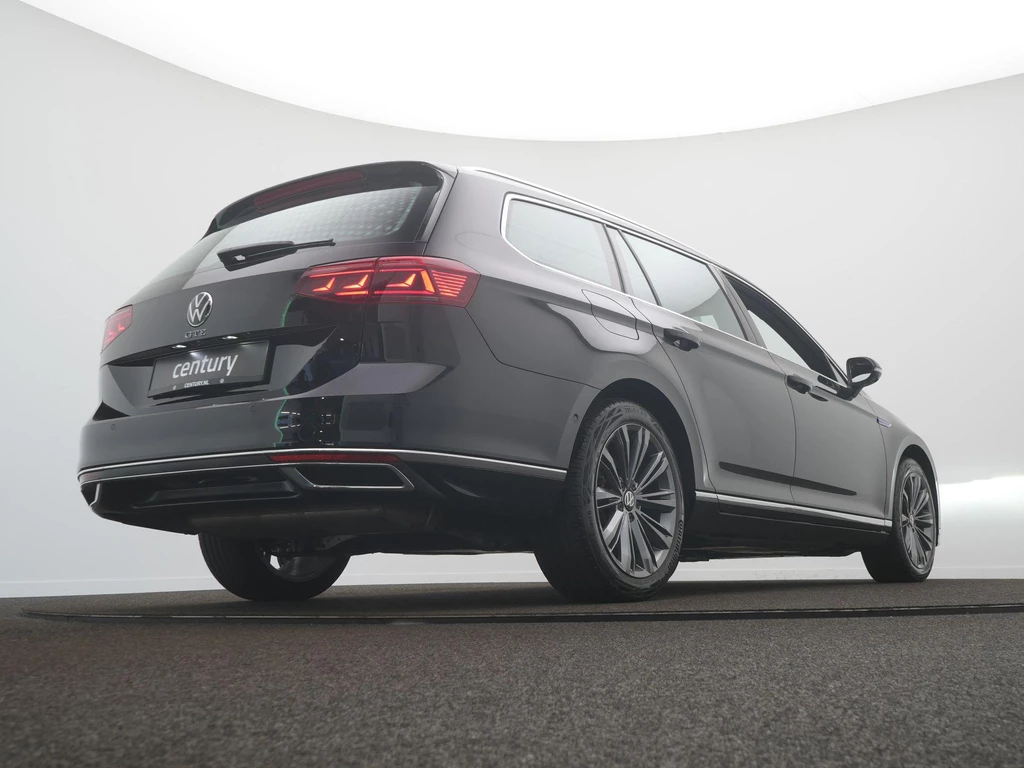 Volkswagen Passat – foto 7