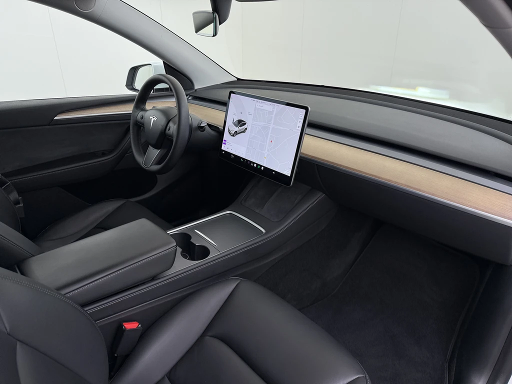 Tesla Model Y – foto 37