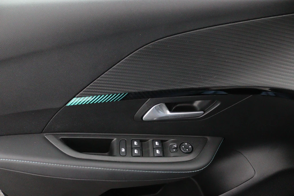 Peugeot e-208 – foto 26