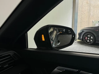 Audi RSQ3 – thumbnail 18