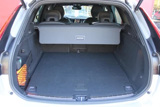 Volvo XC60 – thumbnail 16