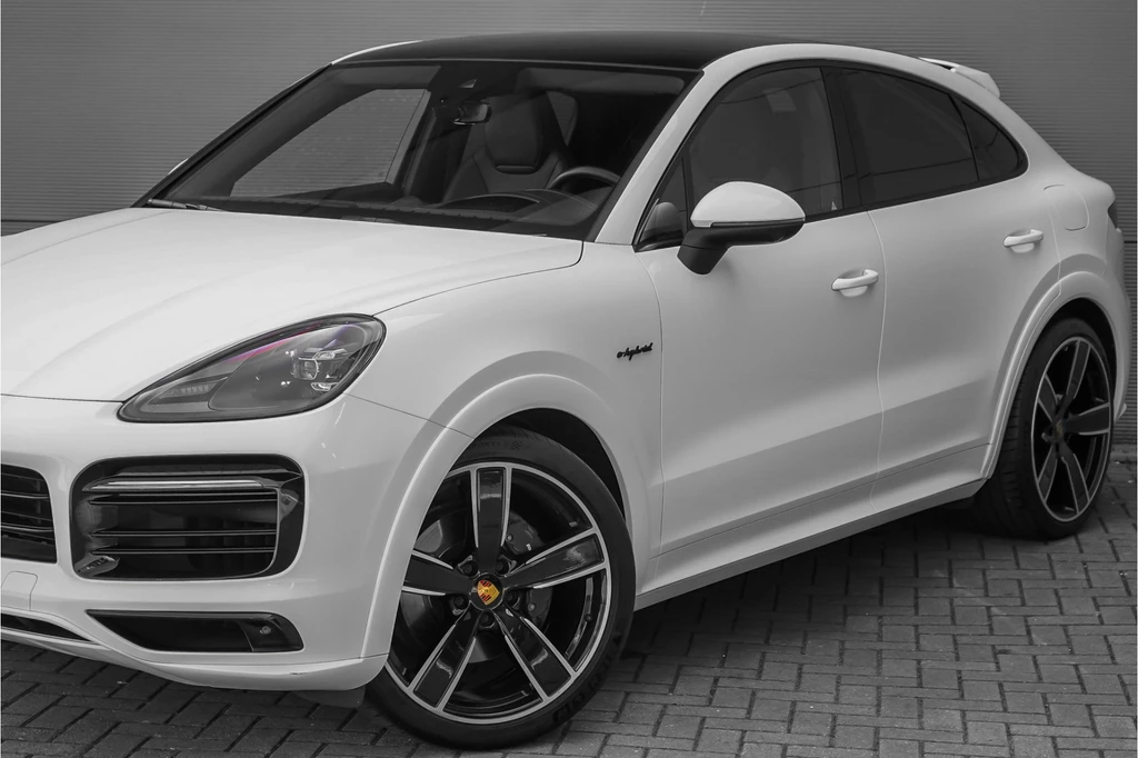 Porsche Cayenne – foto 2