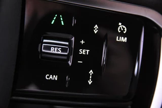 Land Rover Discovery Sport – thumbnail 24