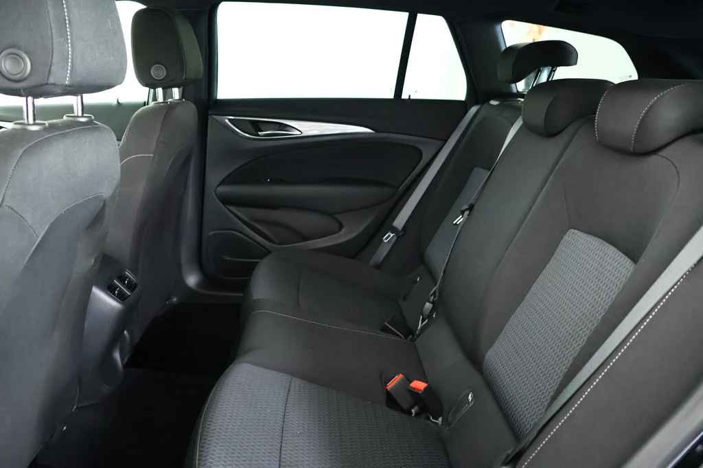Opel Insignia – foto 13