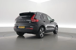 Volvo XC40 – thumbnail 3