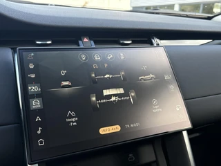 Land Rover Discovery Sport – thumbnail 38