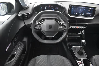 Peugeot 208 – thumbnail 13