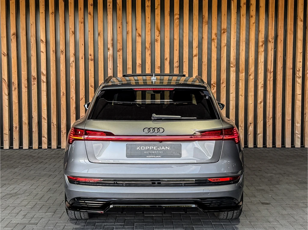 Audi e-tron – foto 7