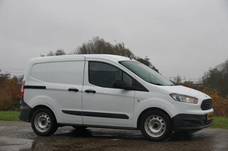 Ford Transit Courier – thumbnail 7