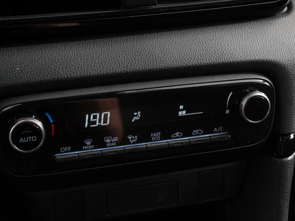 Toyota Yaris – foto 17