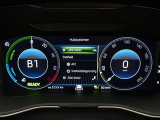 Škoda Superb – thumbnail 40