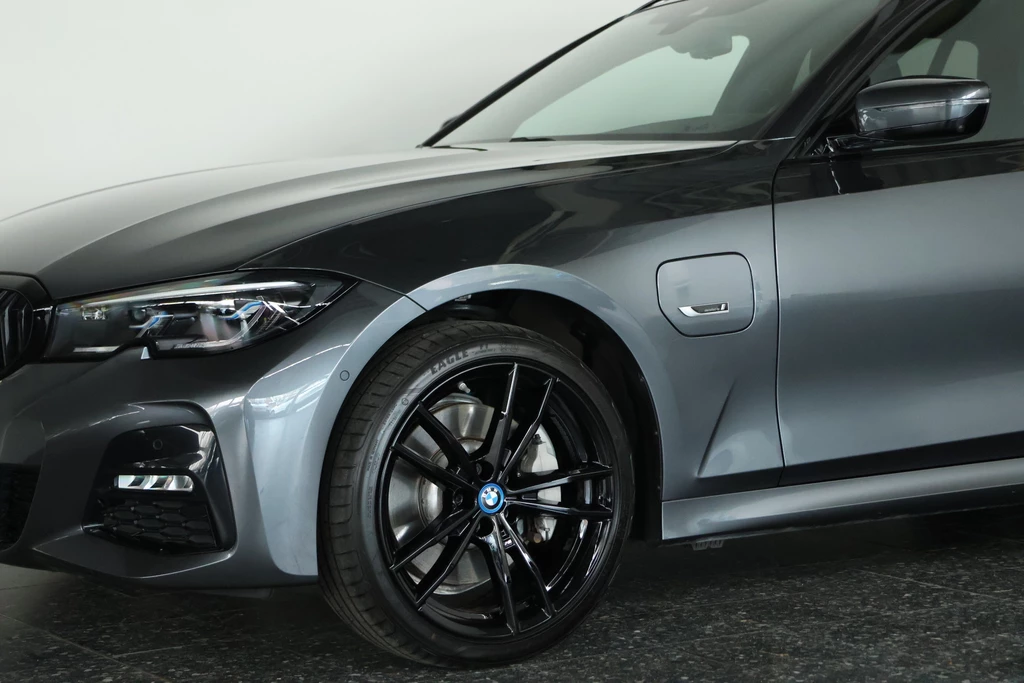 BMW 3 Serie – foto 32