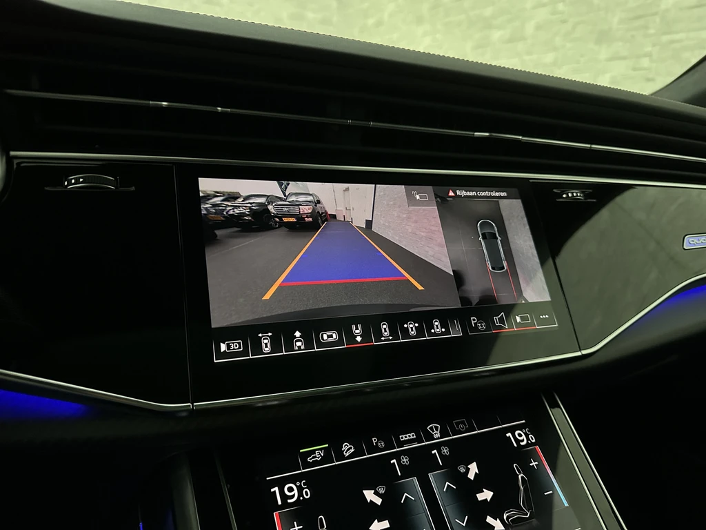 Audi Q8 – foto 46