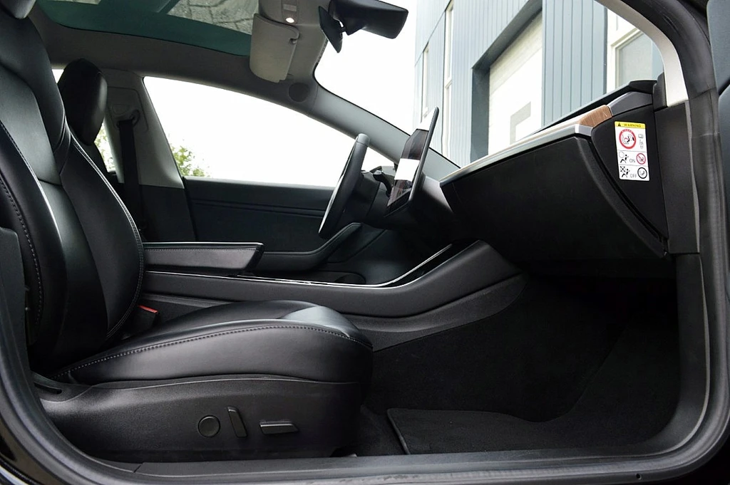 Tesla Model 3 – foto 16