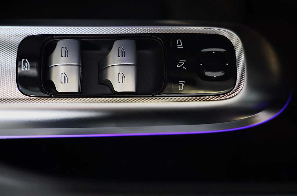 Mercedes-Benz E-Klasse – foto 51