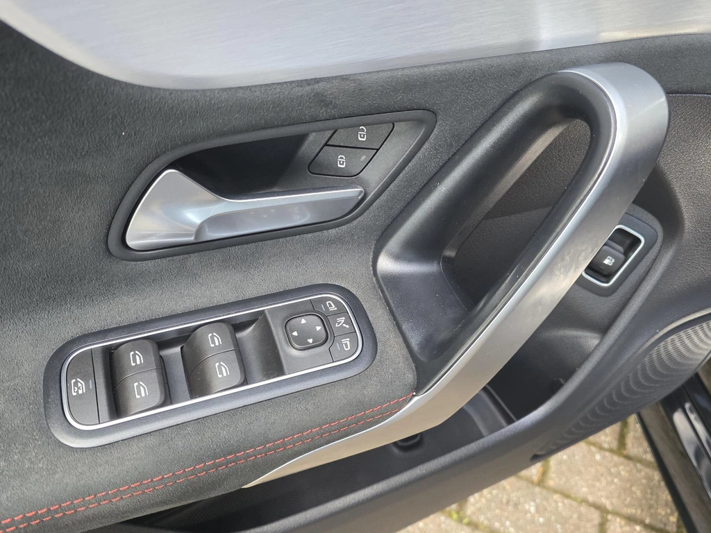 Mercedes-Benz CLA – foto 14