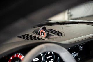 Porsche 911 – thumbnail 36